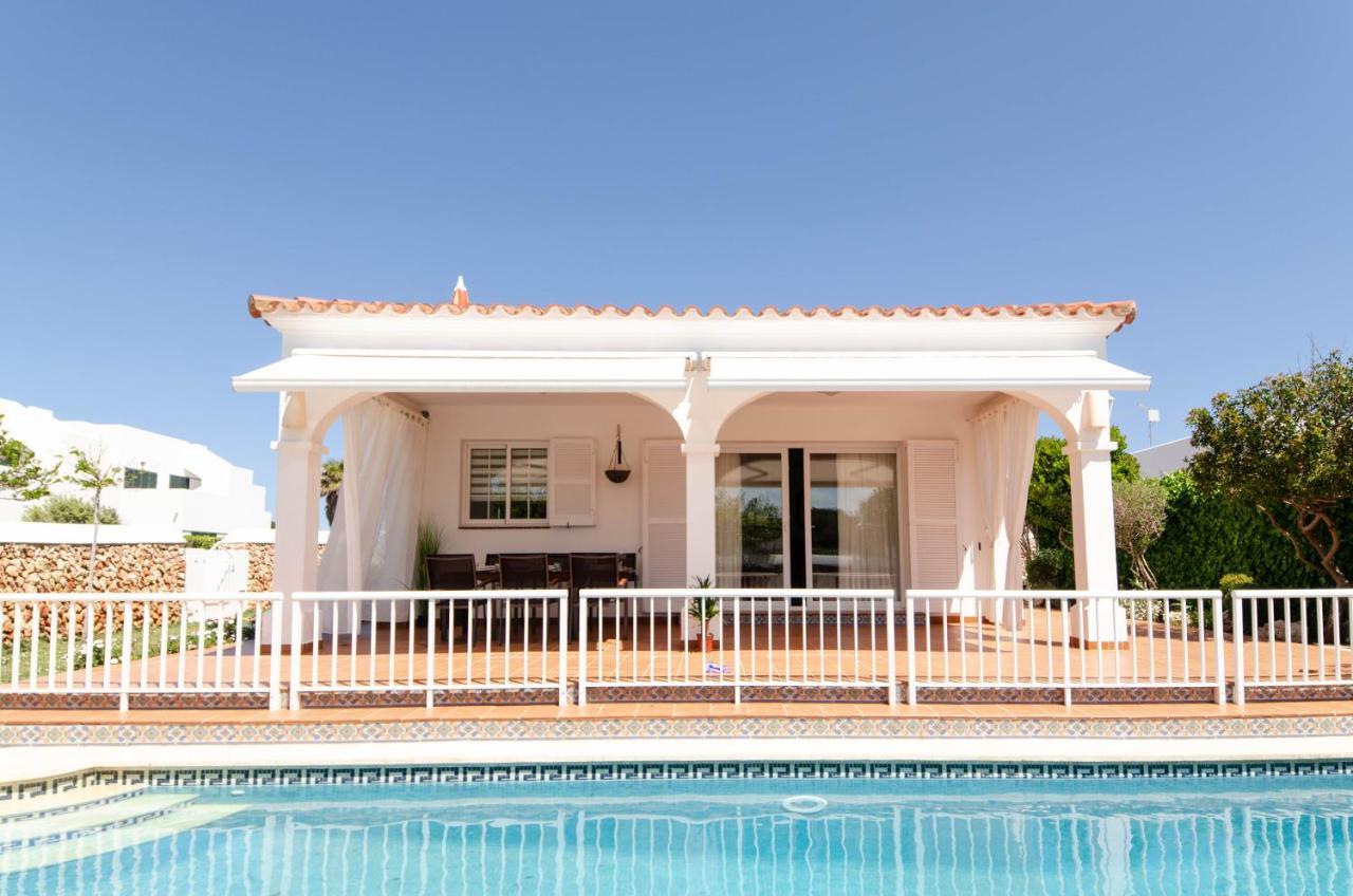 Villa Ana Arenal D'En Castell 埃斯·梅卡达尔 外观 照片