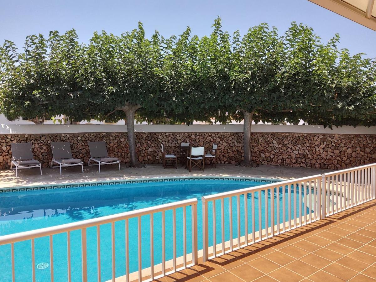 Villa Ana Arenal D'En Castell 埃斯·梅卡达尔 外观 照片